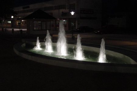 fontana_sturovo_16_aquaslovakia.jpg